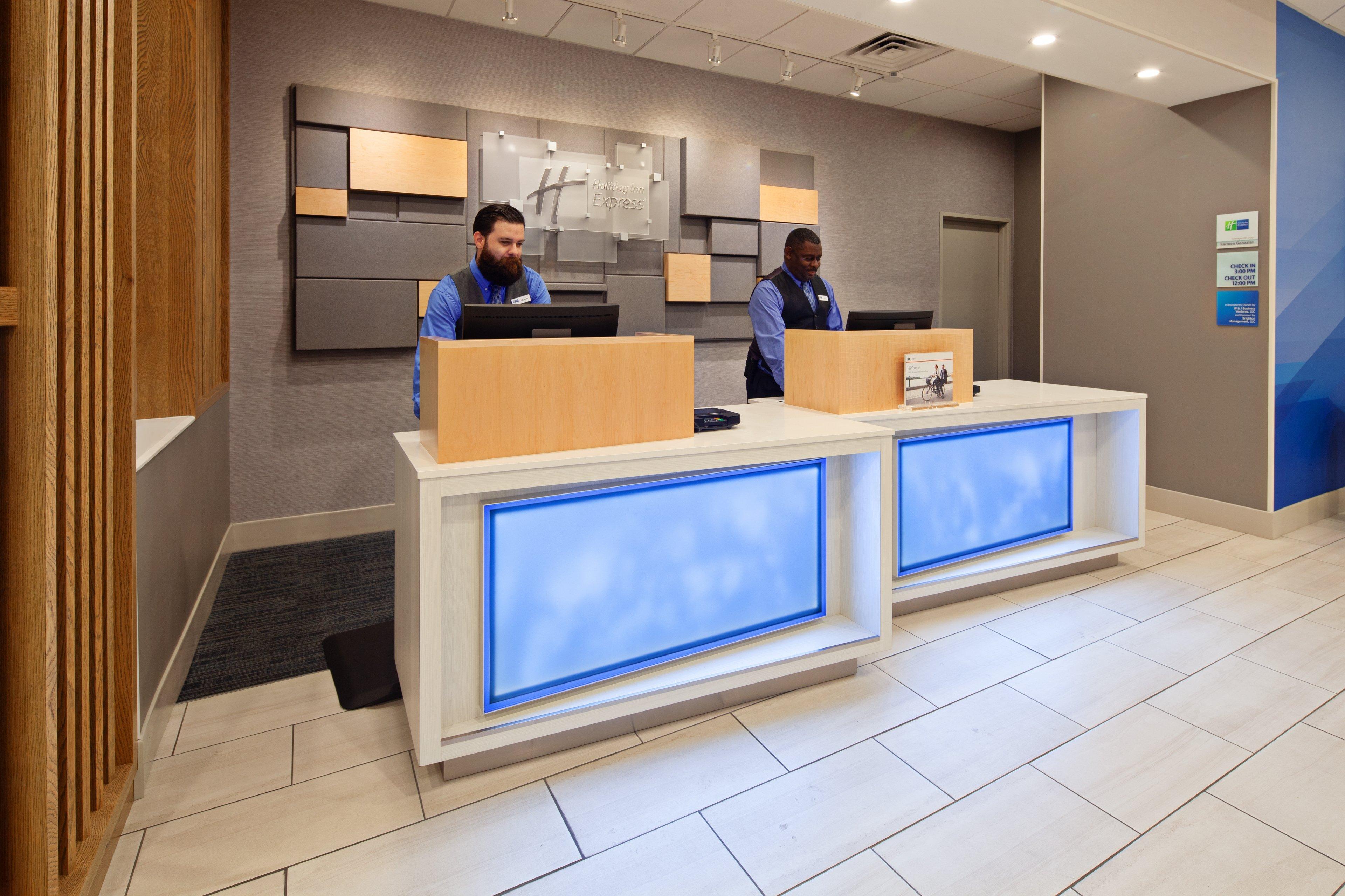 Holiday Inn Express Los Angeles Lax Airport By Ihg Exterior photo